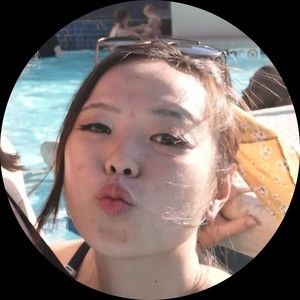 Meet your Posher, Mae